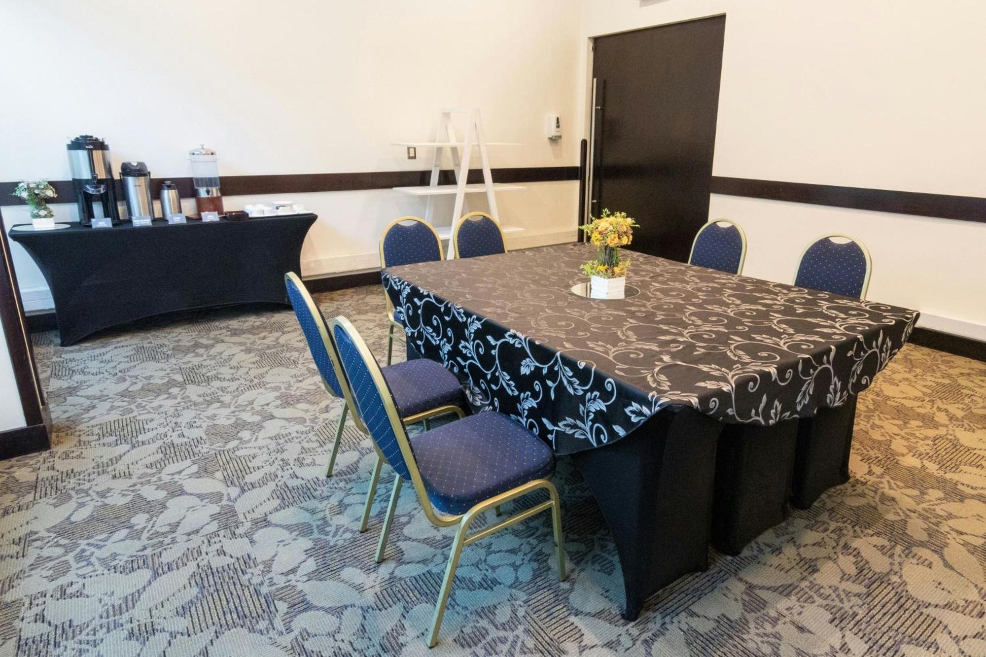 Four Points By Sheraton Los Angeles Экстерьер фото